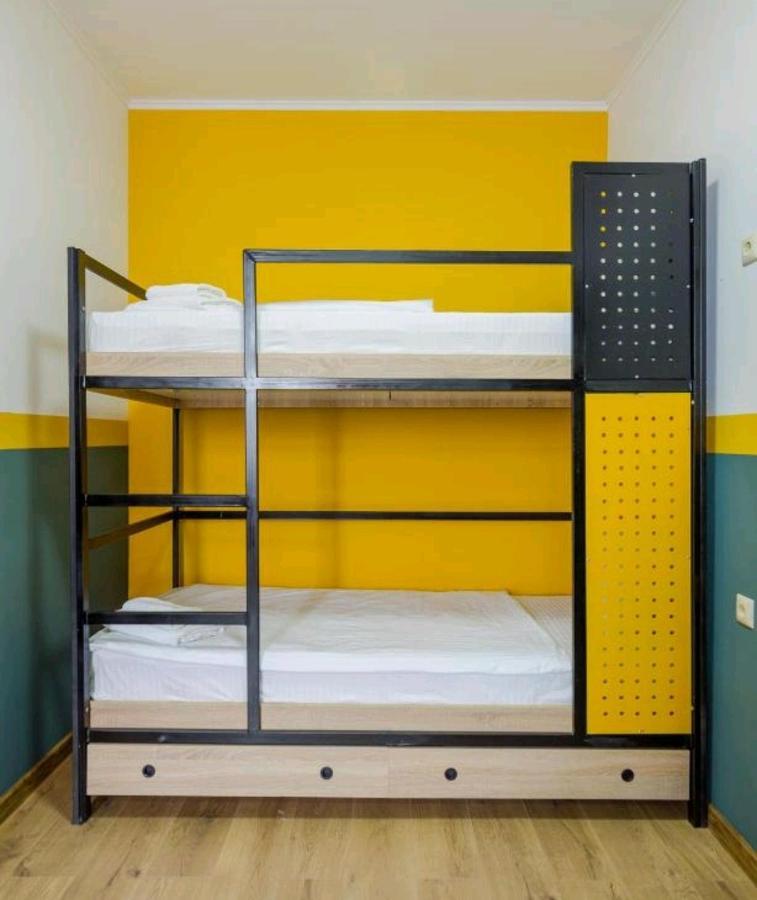 באטומי City Centre Hostel 3 מראה חיצוני תמונה